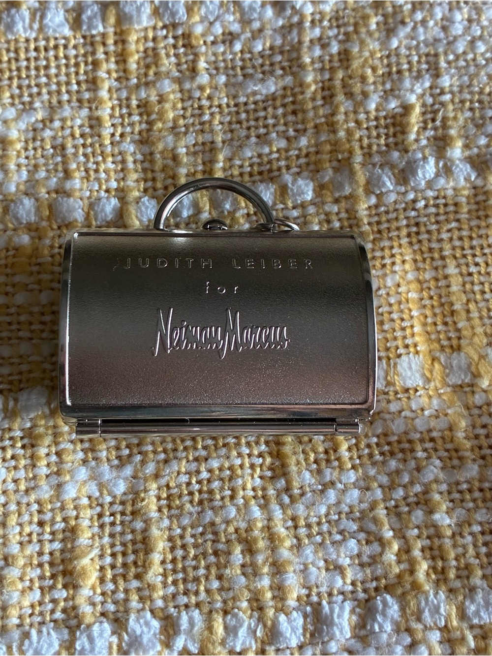 Judith Leiber for Neiman Marcus mini purse enamel teddy bear pill or trinket box - Picture 5 of 5